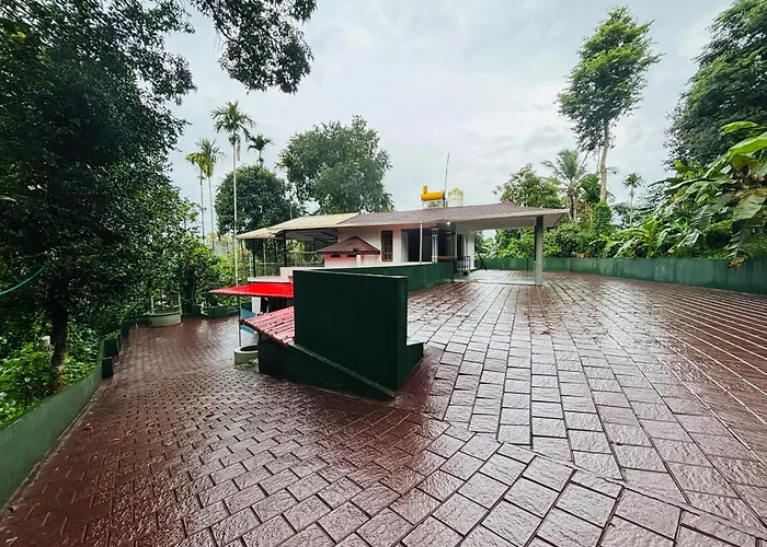 Wayalvaaram Home Stay Wayanad