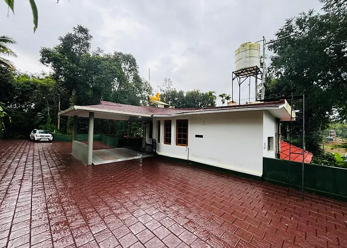 Wayalvaaram Home Stay Wayanad